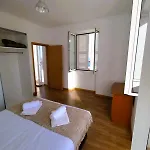 Sea House * 丰沙尔